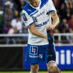 Sjölund krampar och hjälps sportsligt av Norrkings Marcus Falk-Olander