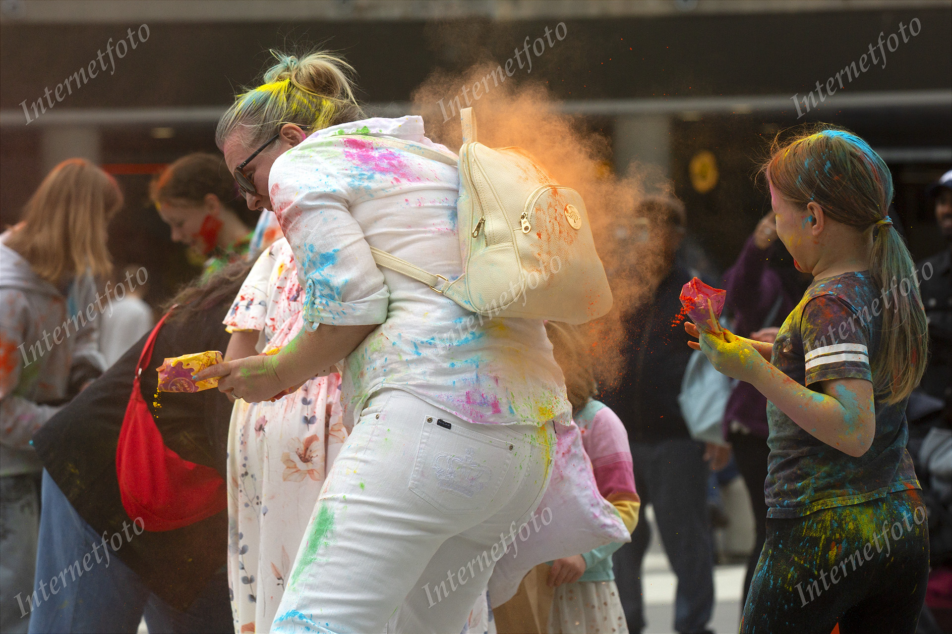 Gey bakalavr partiyasi striptiz Hojatxona qul porno video