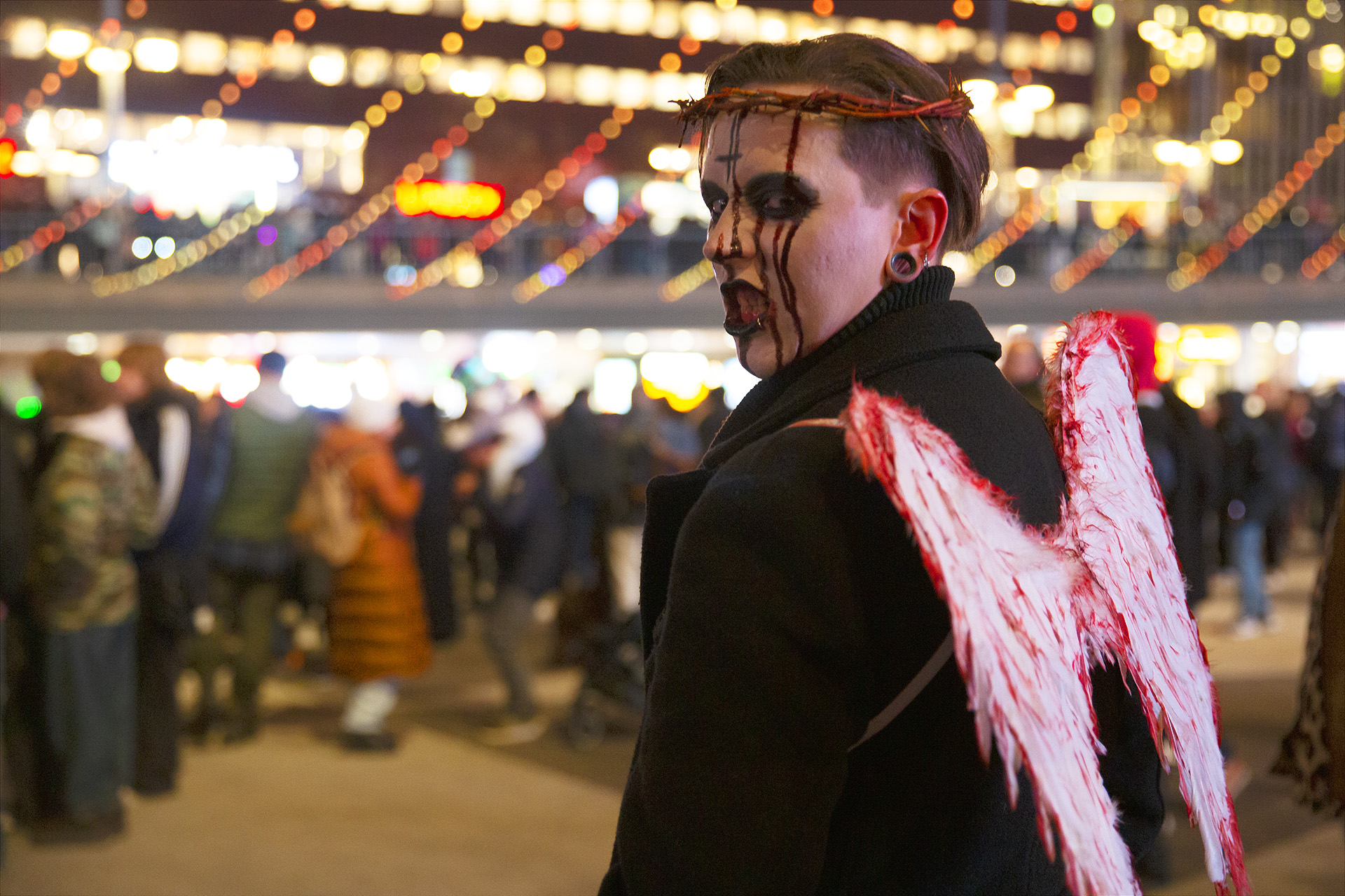 Fallen Ängel Shock-holm Halloween Sergels Torg