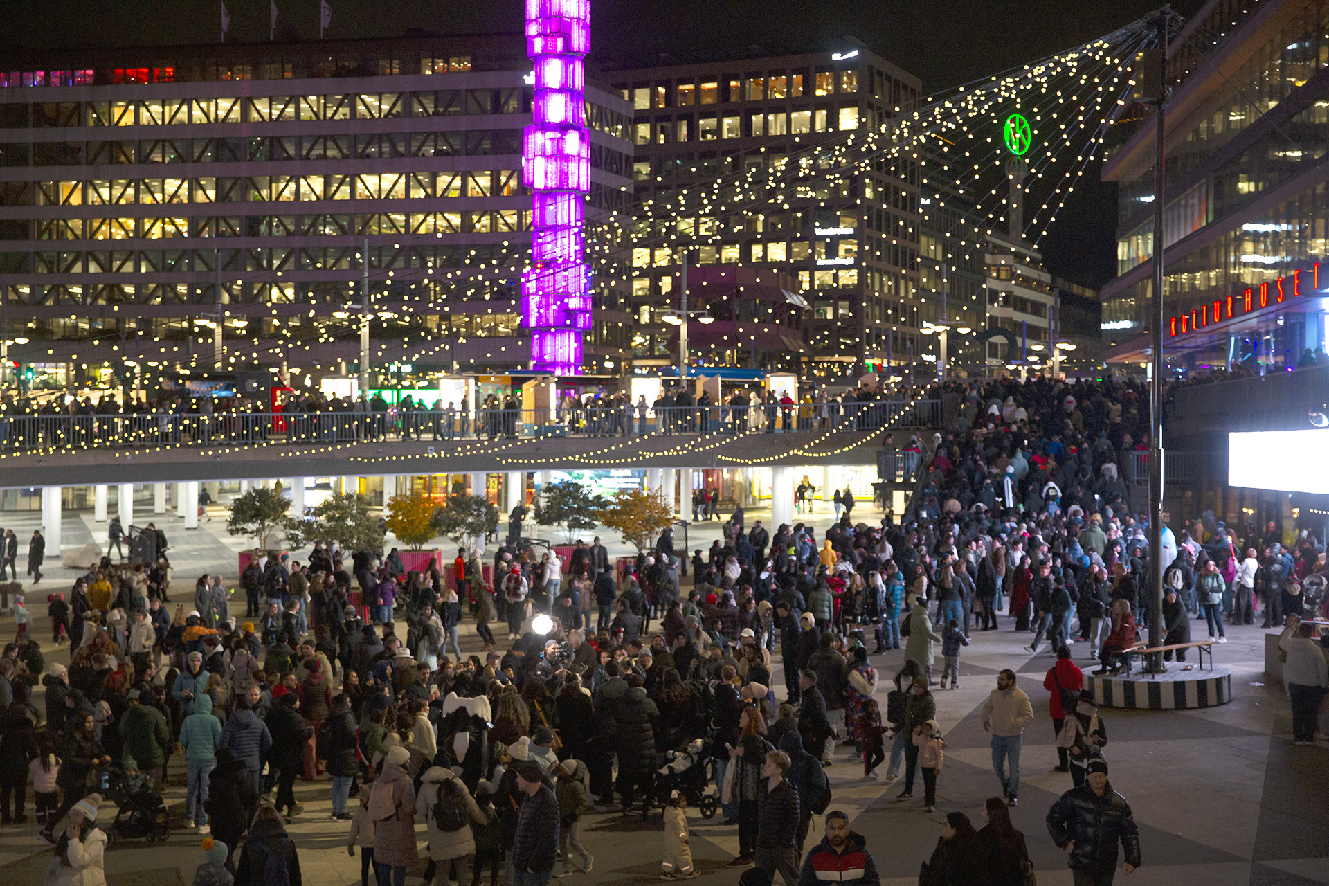Shock-holm parad Sergels Torg