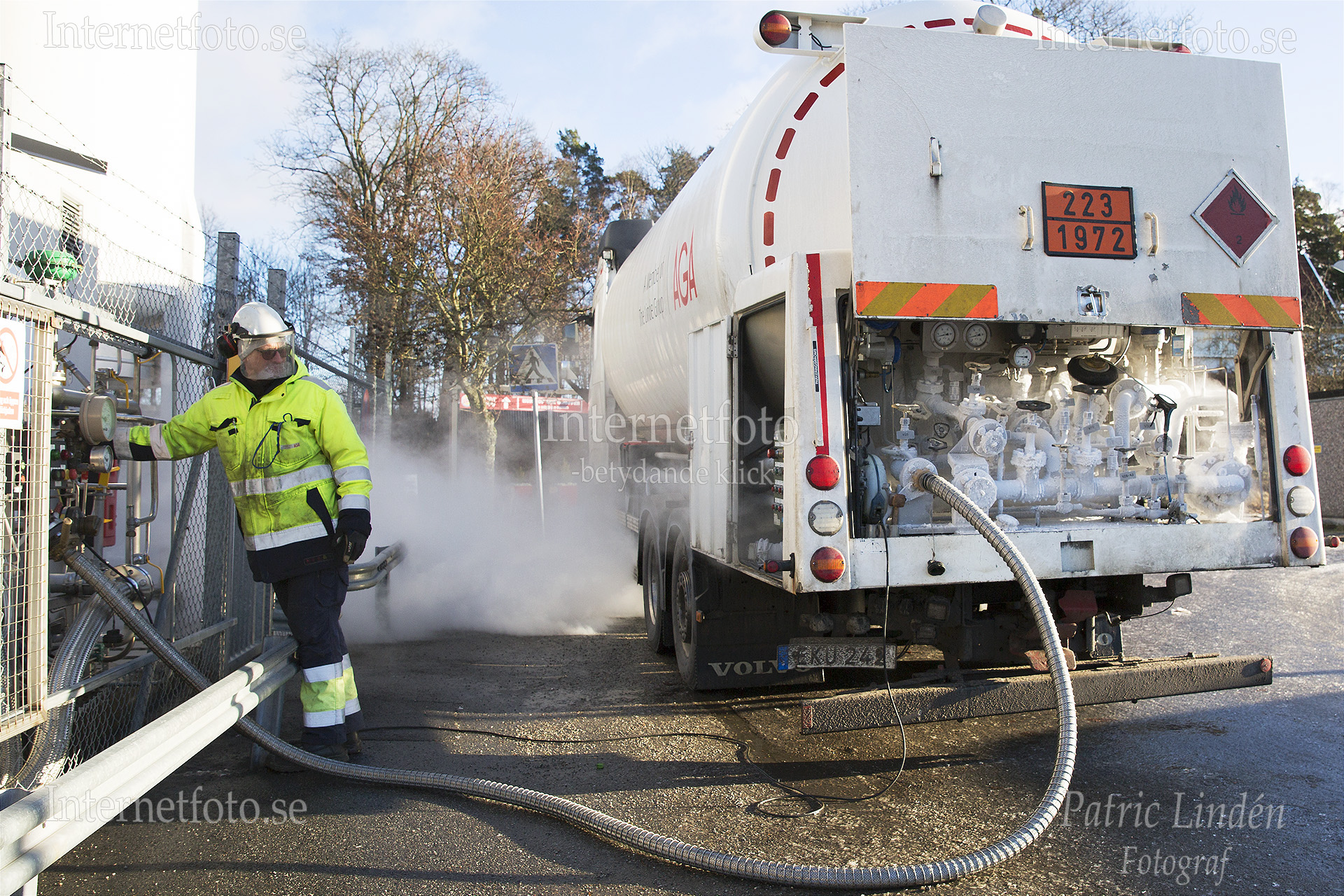 Leverans med fordonsgas till bensinstation.